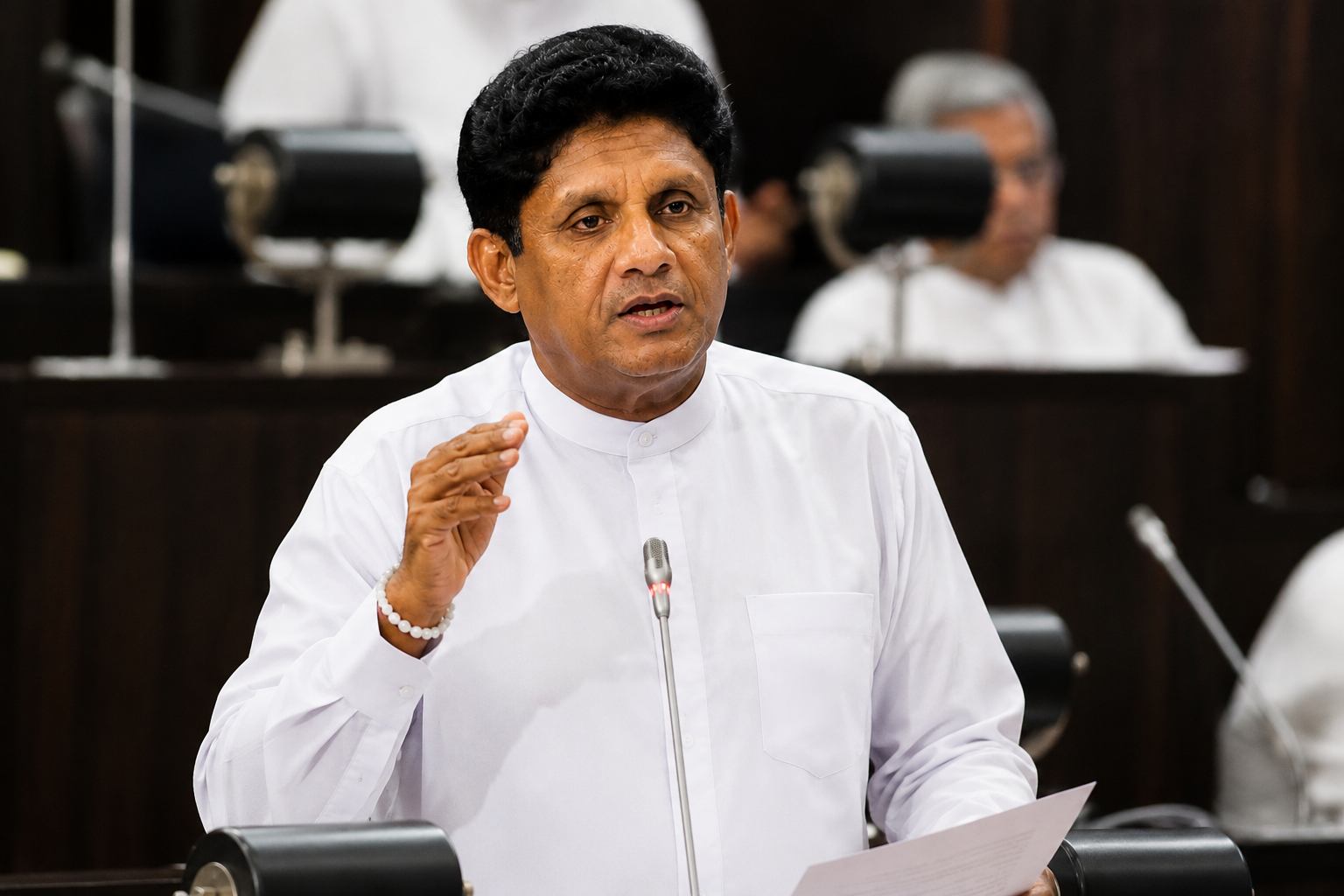 රජයේ අදූරදර්ශී පාලනය නිසා ජනතාව අසරණ වෙලා 